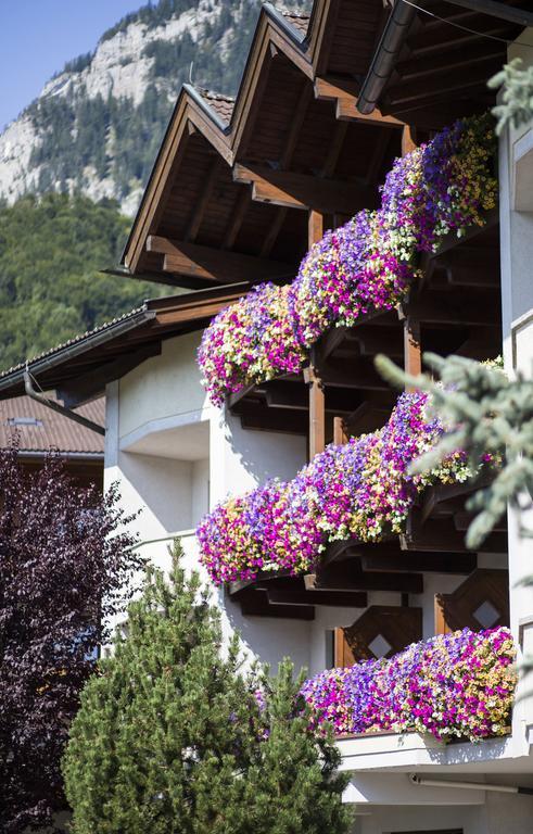 Hotel Sonnenuhr クラムザッハ エクステリア 写真