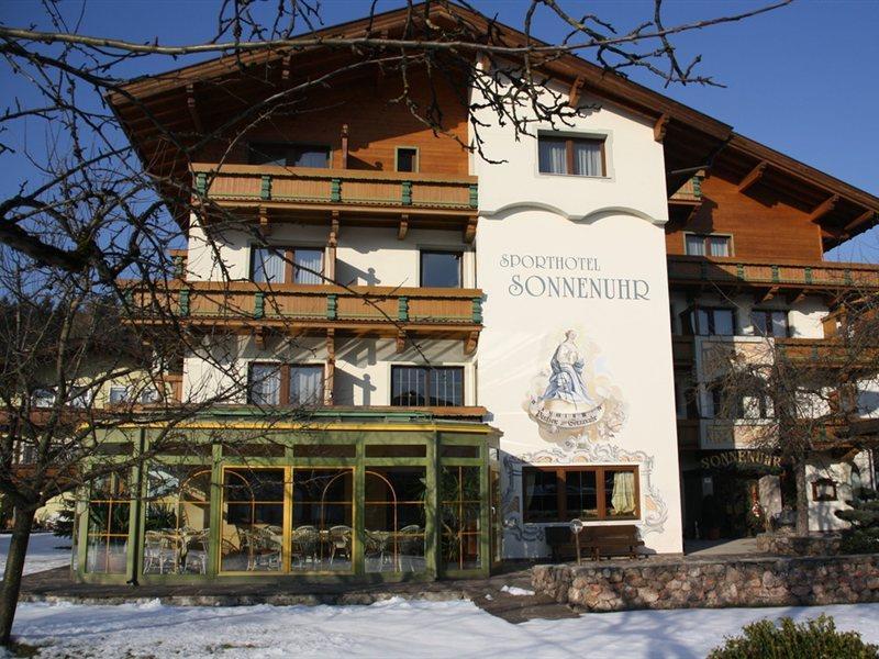 Hotel Sonnenuhr クラムザッハ エクステリア 写真