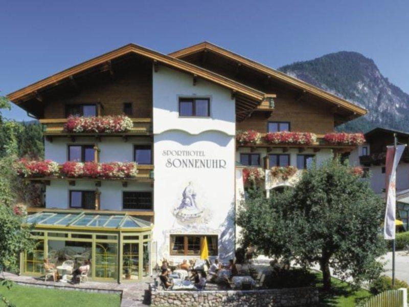 Hotel Sonnenuhr クラムザッハ エクステリア 写真