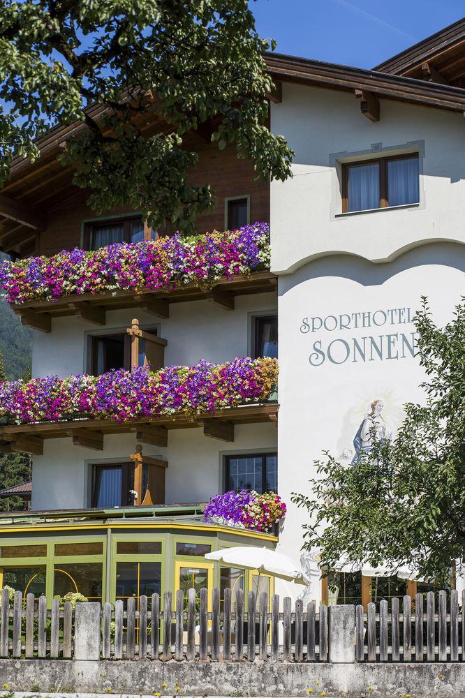 Hotel Sonnenuhr クラムザッハ エクステリア 写真