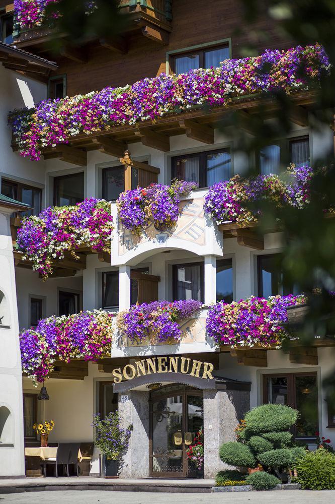 Hotel Sonnenuhr クラムザッハ エクステリア 写真