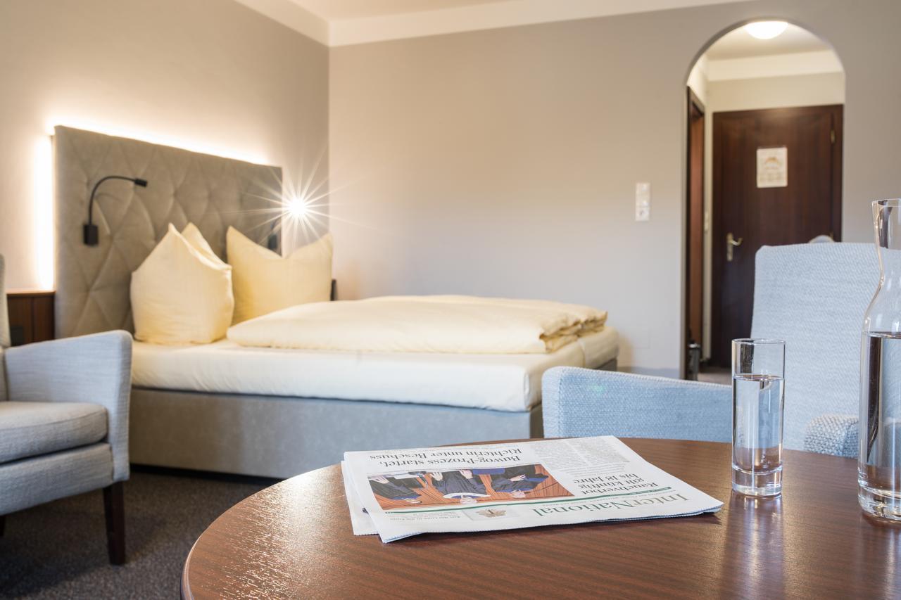 Hotel Sonnenuhr クラムザッハ エクステリア 写真